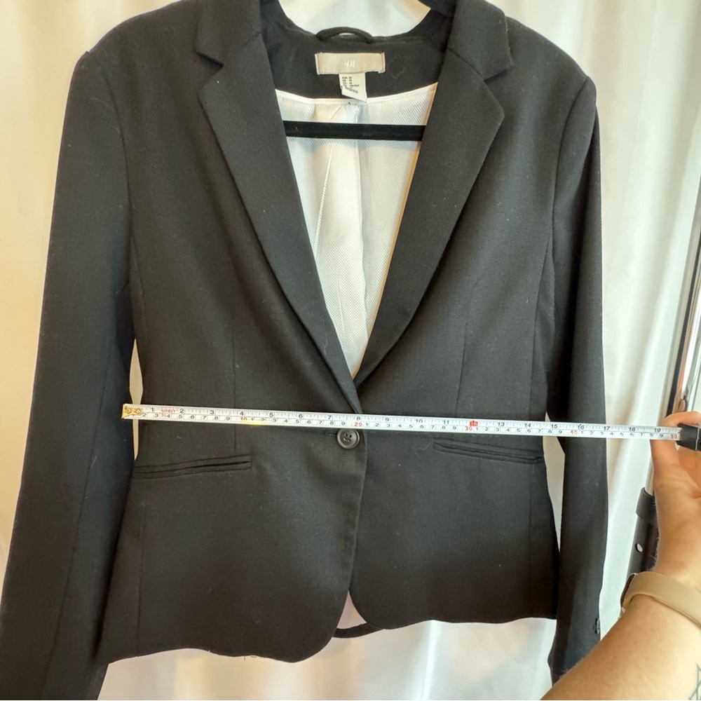 H&M Classic Black Blazer - Picture 6 of 14